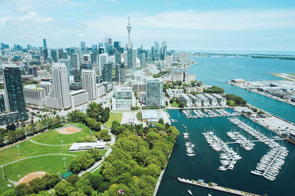 Toronto Harbour and Skyline